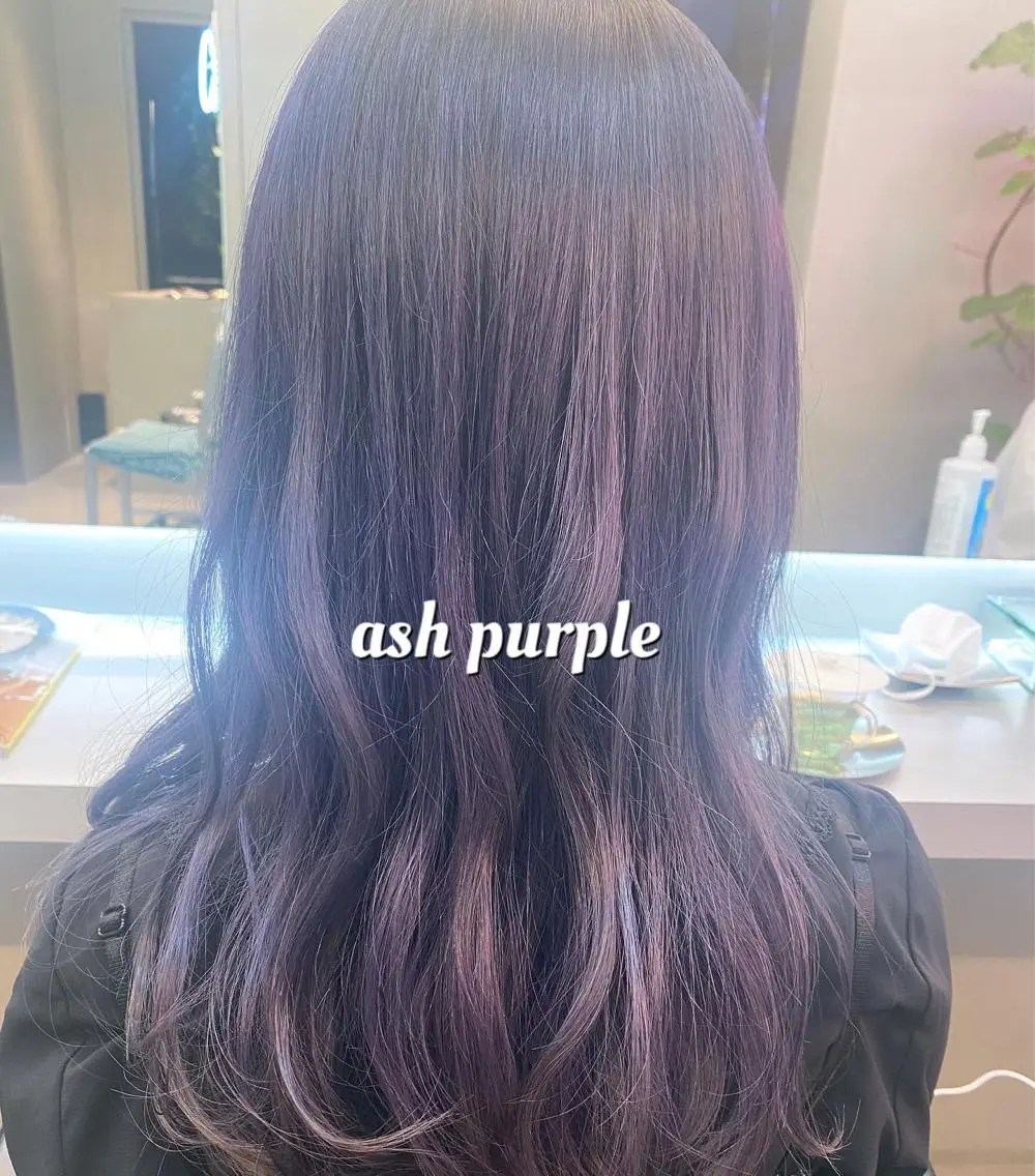 セミロング カラー 岡野 静華のヘアスタイル