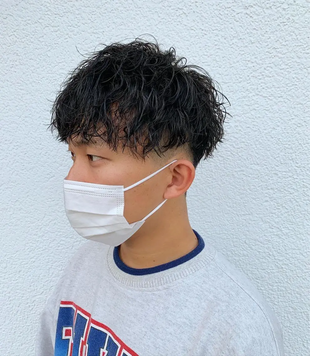 ショート パーマ ヘアアレンジ メンズ メンズパーマ メンズツイストパーマ ツイストスパイラルパーマ スパイラルパーマ ツイストパーマ メンズパーマ職人 加藤 弘貴のヘアスタイル