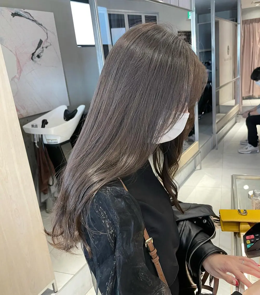 ロング カラー ヘアカラー トリートメント ヘッドスパ 柔らか透け感カラー 🌿ムロヤリョウスケのヘアスタイル