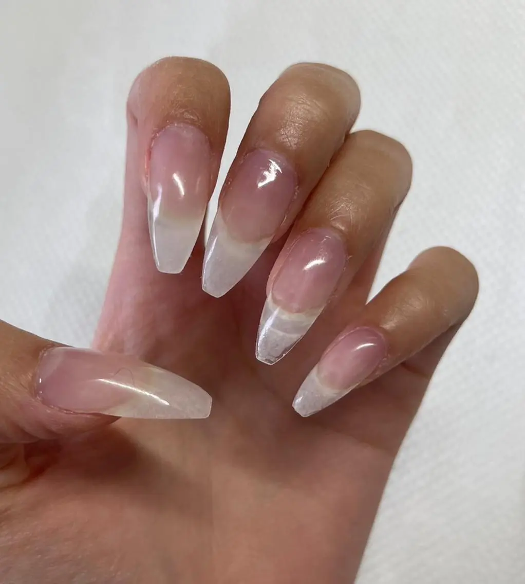 ネイル 長さ出し ワンカラーネイル NailSalon Reveのネイルデザイン