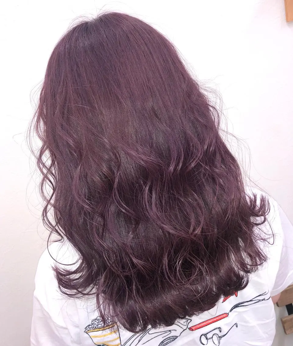 セミロング カラー ピンクカラー MAKO ❤️🔥NEXTのヘアスタイル