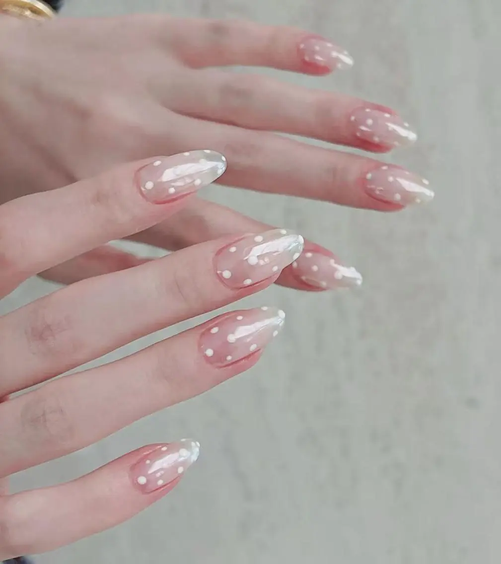ネイル nail&eye OMI 北千住のネイルデザイン