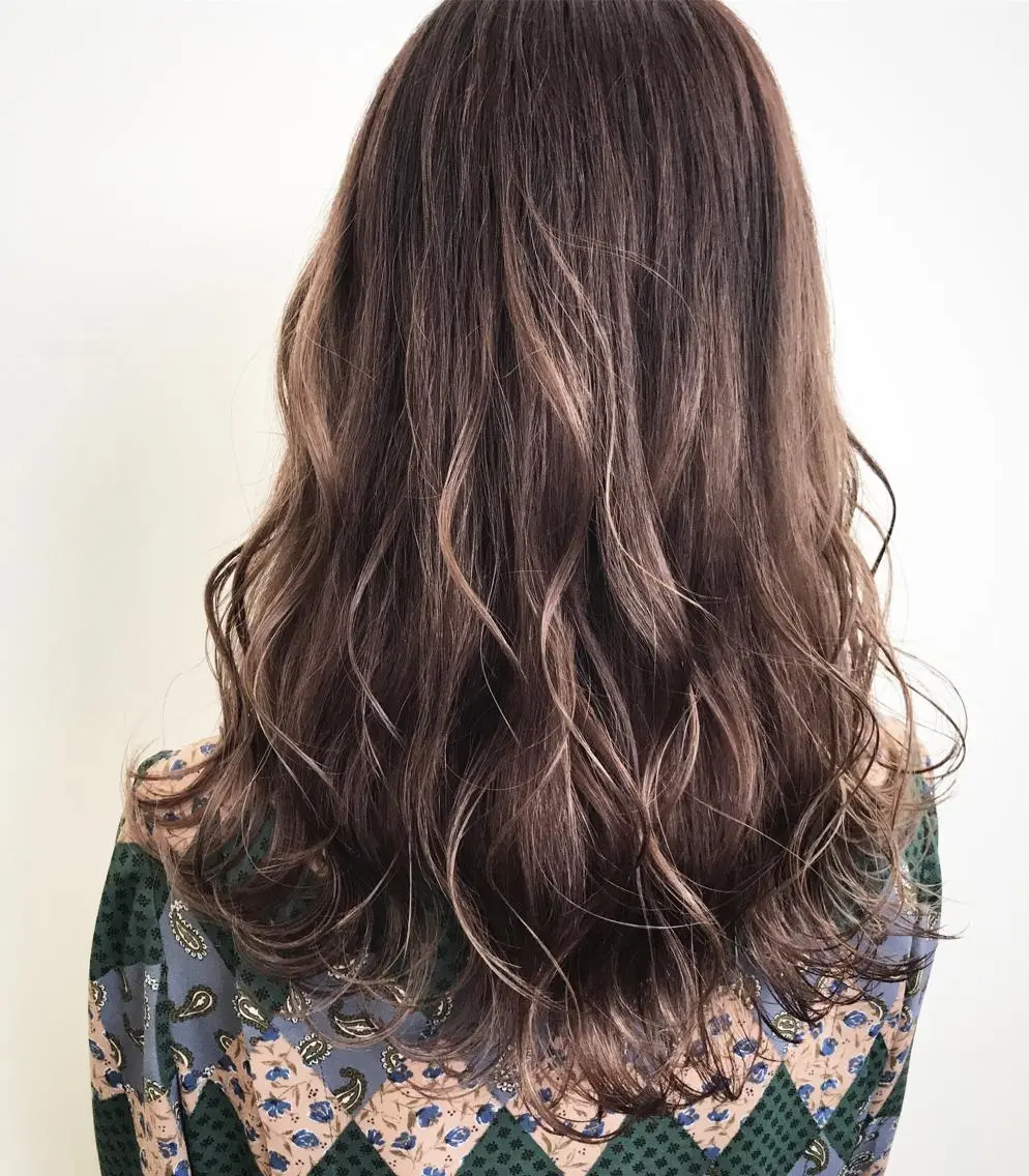 ミディアム カラー アッシュ ラベンダーカラー ラベンダーアッシュ 髪質改善サロン ARCHE野瀬冬馬のヘアスタイル