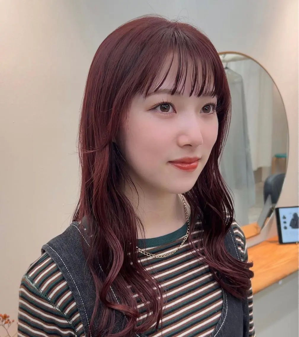 カラー aiko【艶カラー ・ミニモ年内で終了】のヘアスタイル