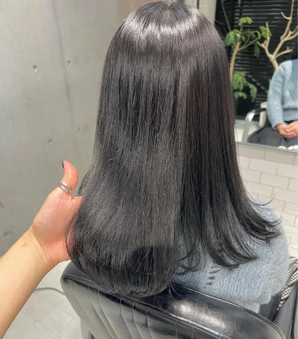 ミディアム カラー パーマ ヘアアレンジ メンズ キッズ ネイル マツエク・マツパ アイブロウ 丁寧なカウンセリング 🌿Chiemi🌿のヘアスタイル