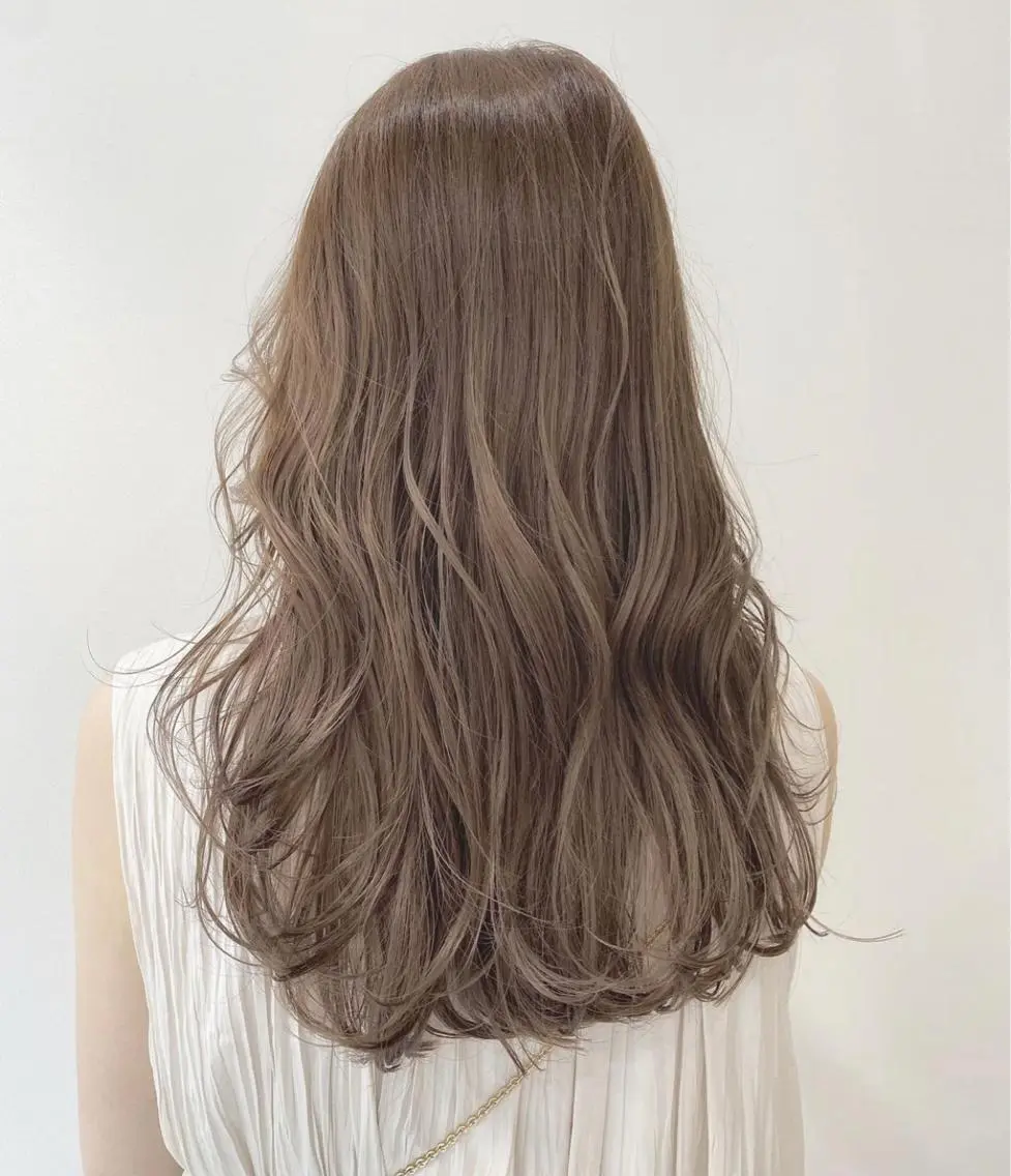 カラー ベージュカラー カット ヘアカラー トリートメント 天王寺韓国ヘア 小山歓実のヘアスタイル