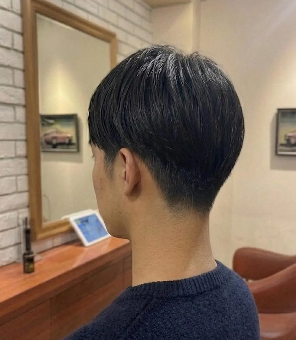 ショート メンズ マッシュ 刈り上げ カット ヘアカラー トリートメント ヘッドスパ flencia 丸 和博｜カットのヘアスタイル