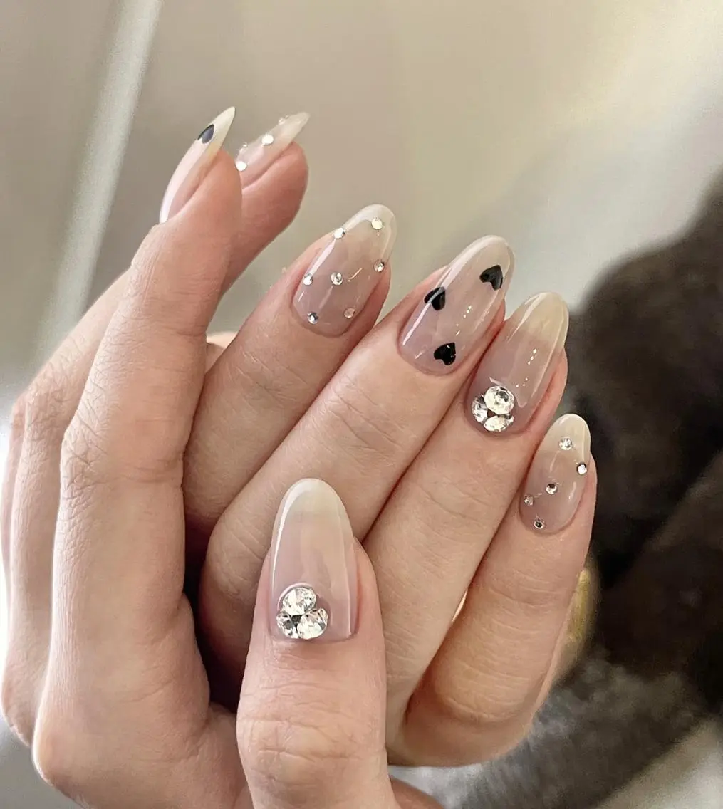 ネイル ハンドネイル ハンドケア 🍑 momo_nailのネイルデザイン