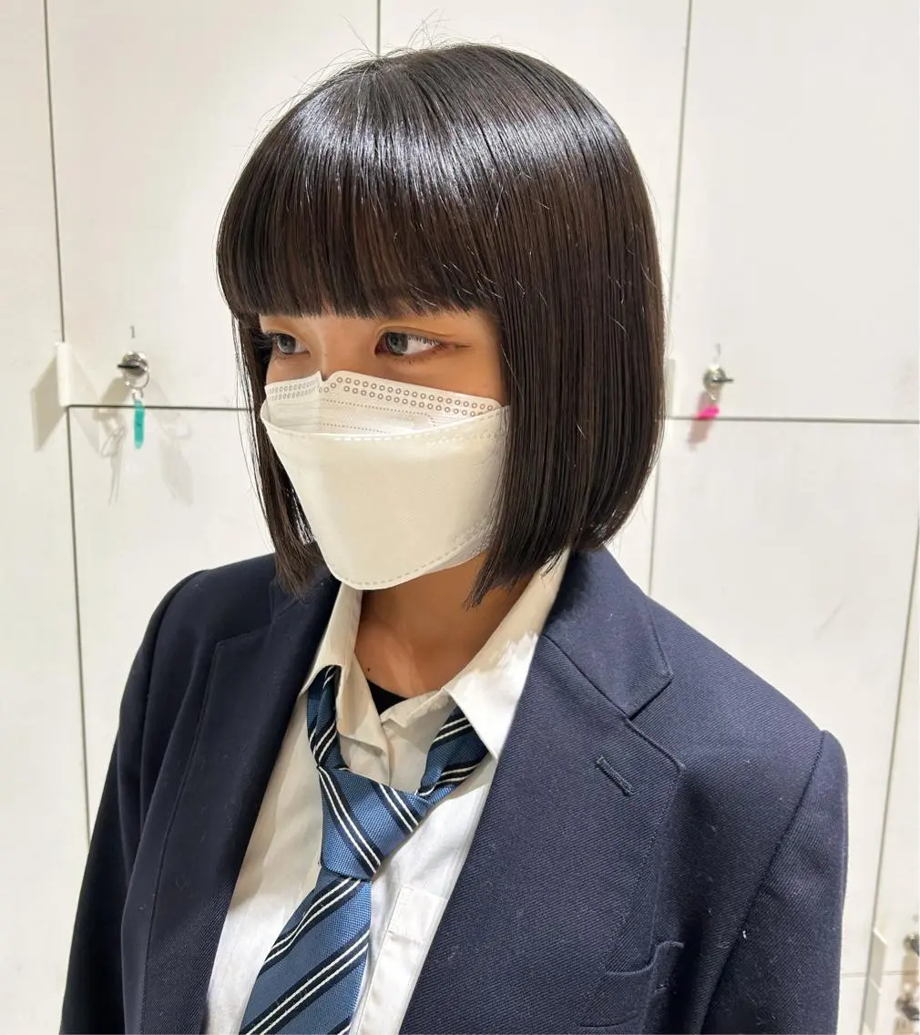 ミディアム ボブ カット 透明感カラー🫧 nanohaのヘアスタイル