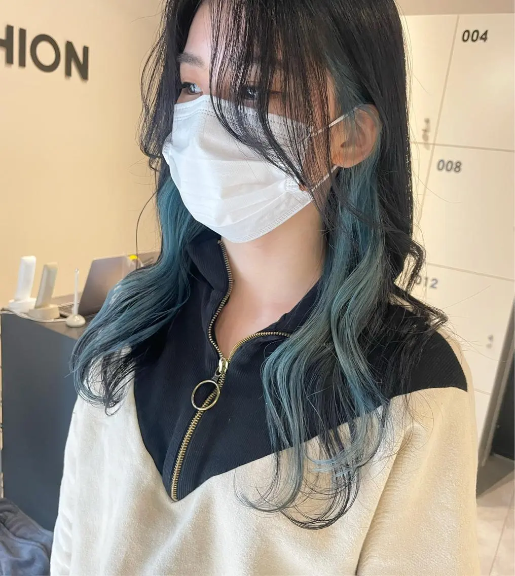 ミディアム カラー イヤリングカラー ブリーチ👩‍🦳/ ‪✂︎MANAMIのヘアスタイル