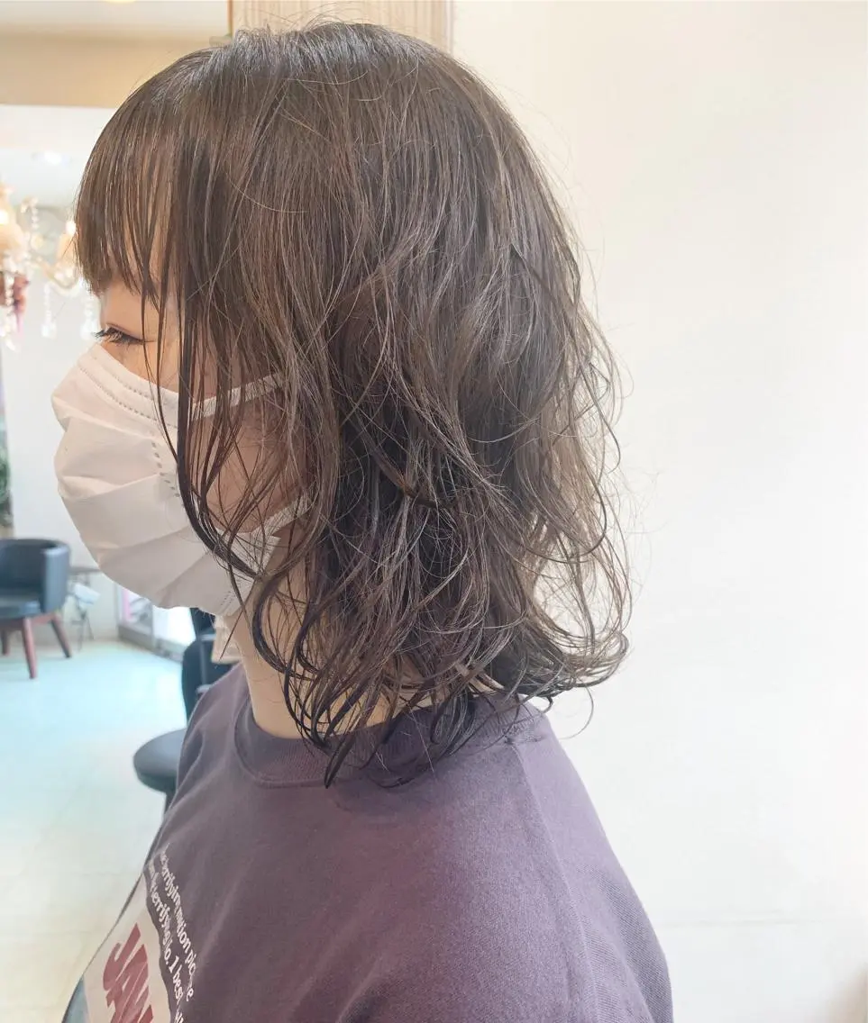 セミロング カラー パーマ カット ヘアカラー トリートメント ヘアセット 🌸スタイリスト 山浦美恵のヘアスタイル