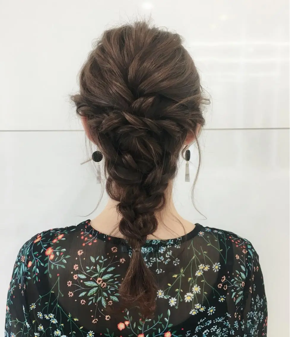 ヘアアレンジ 趙 英来のヘアスタイル