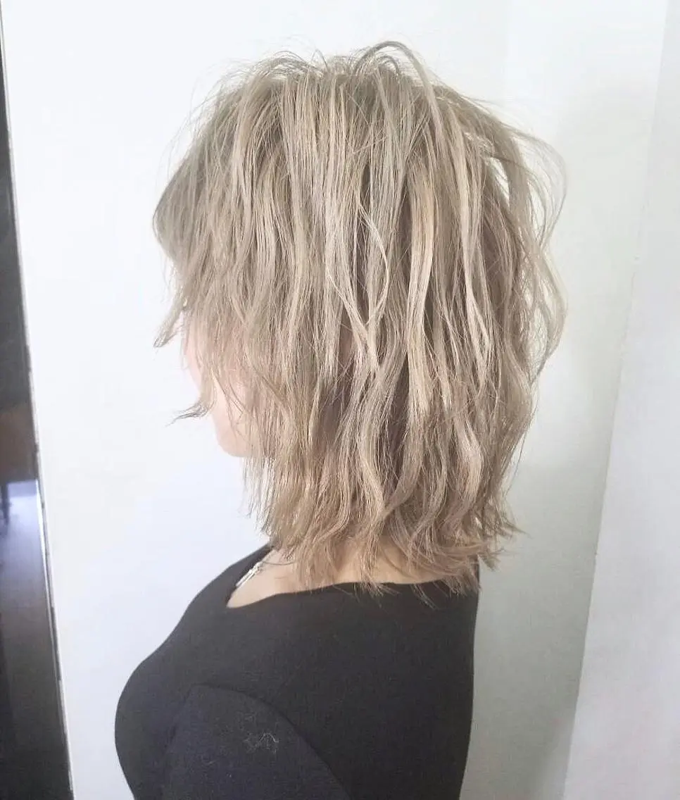 ショート カラー ハイトーンカラー メンズ縮毛矯正 細谷碧海のヘアスタイル
