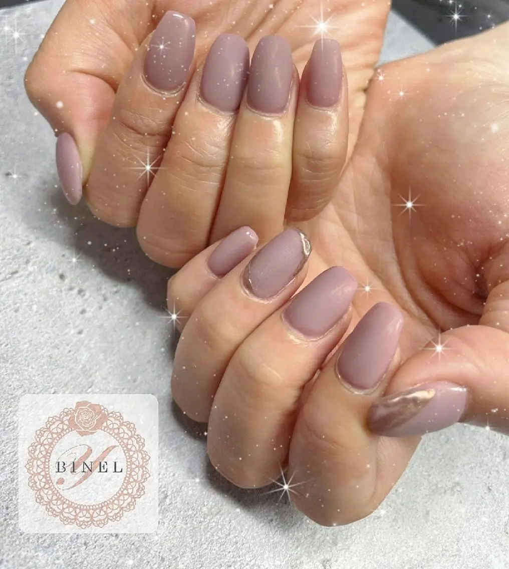ネイル マットネイル ニュアンスネイル ワンカラーネイル ハンドネイル Nail Salon Y.BINELのネイルデザイン