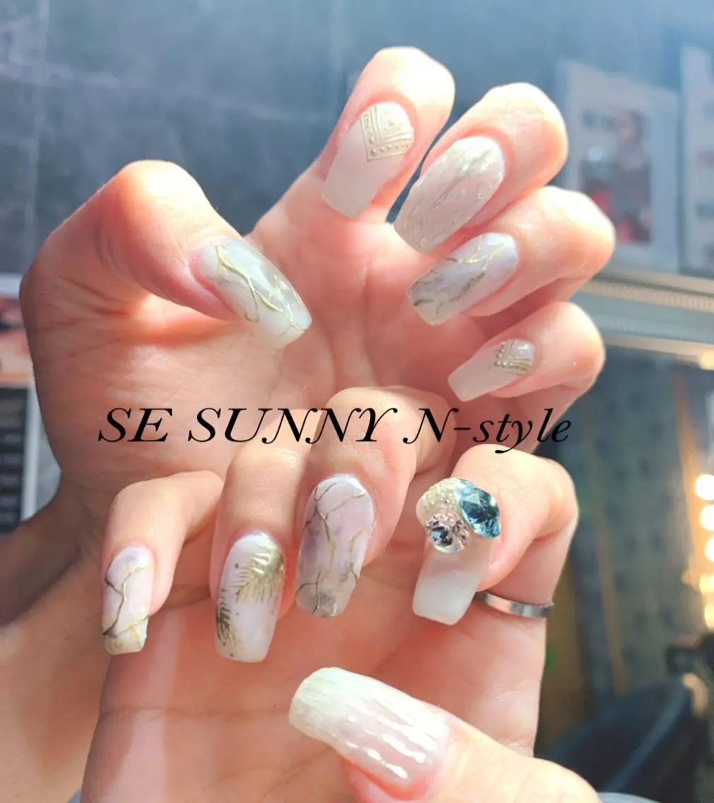 ネイル マツエク・マツパ SE SUNNY N-styleのネイルデザイン