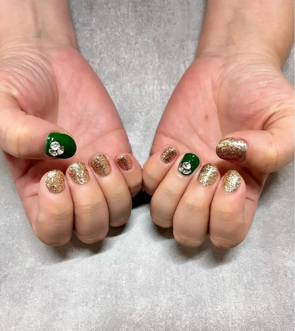 ネイル SEPTNAIL NISHIZAKIのネイルデザイン