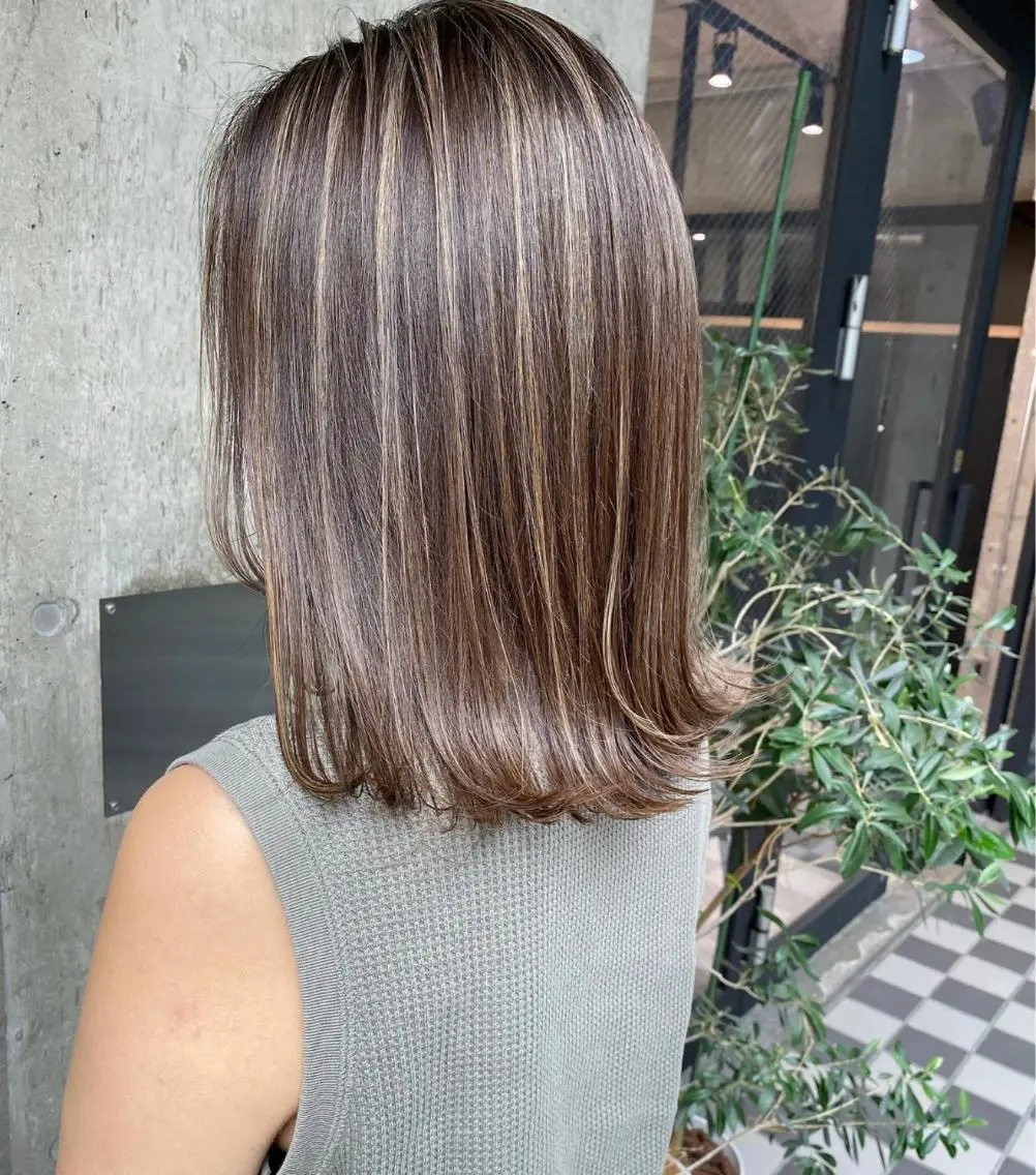 ミディアム ハイライト ヘアカラー 🌼透明感カラー ✳︎eri🌼のヘアスタイル