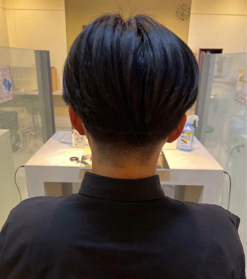 メンズ ハイライト特化小澤 奈津美のヘアスタイル