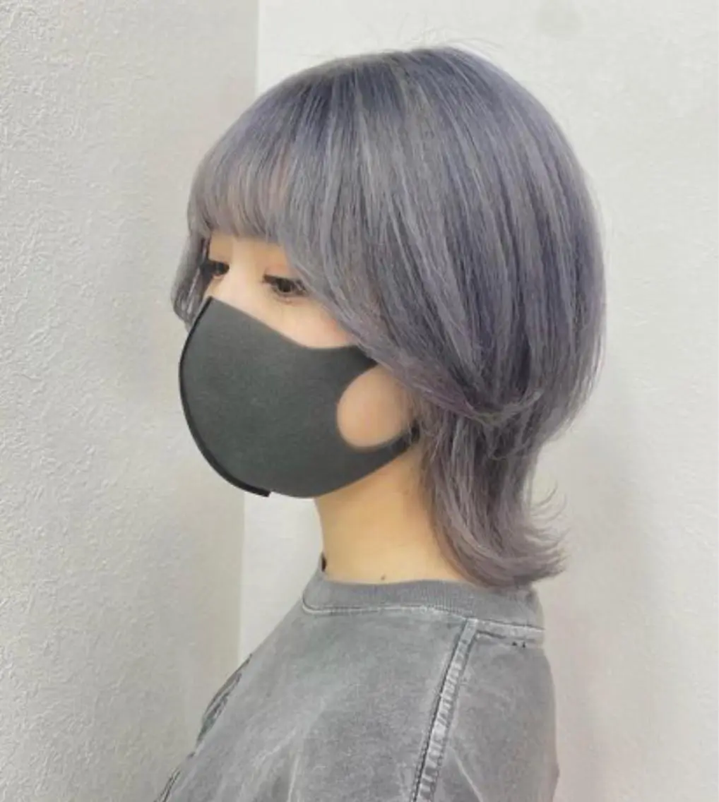 ショート カラー ブリーチ ケアブリーチ ハイトーンカラー ラベンダーカラー シルバー 遠藤沙也加 /レイヤーカットのヘアスタイル
