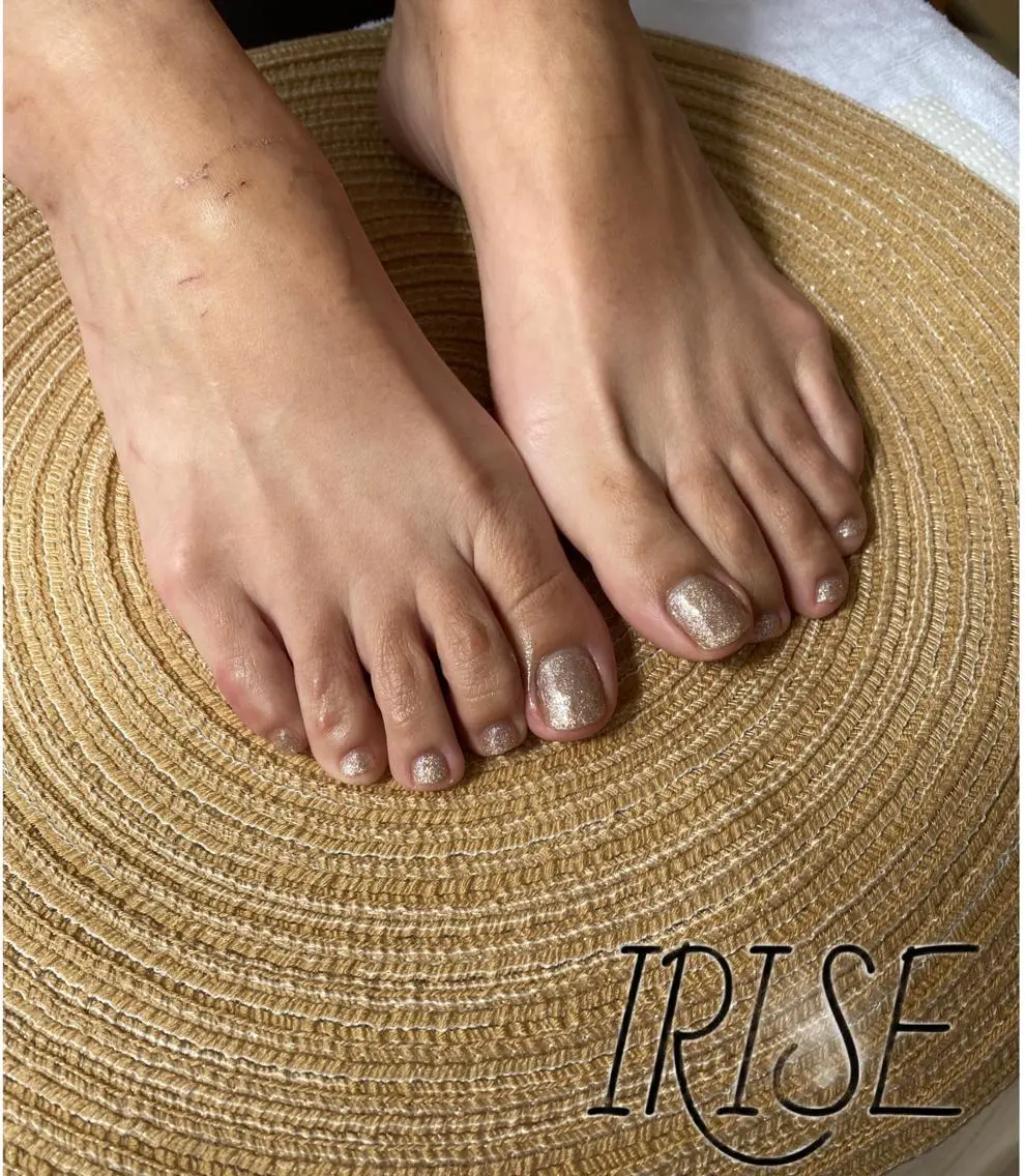 ネイル フットネイル キラキラネイル salon de iriseのマツエク・マツパデザイン