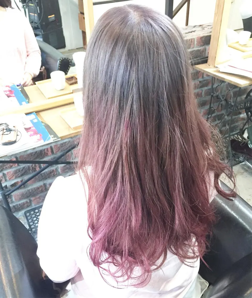 ロング カラー ヘアアレンジ グラデーションカラー ピンクカラー 中村 梨沙のマツエク・マツパデザイン