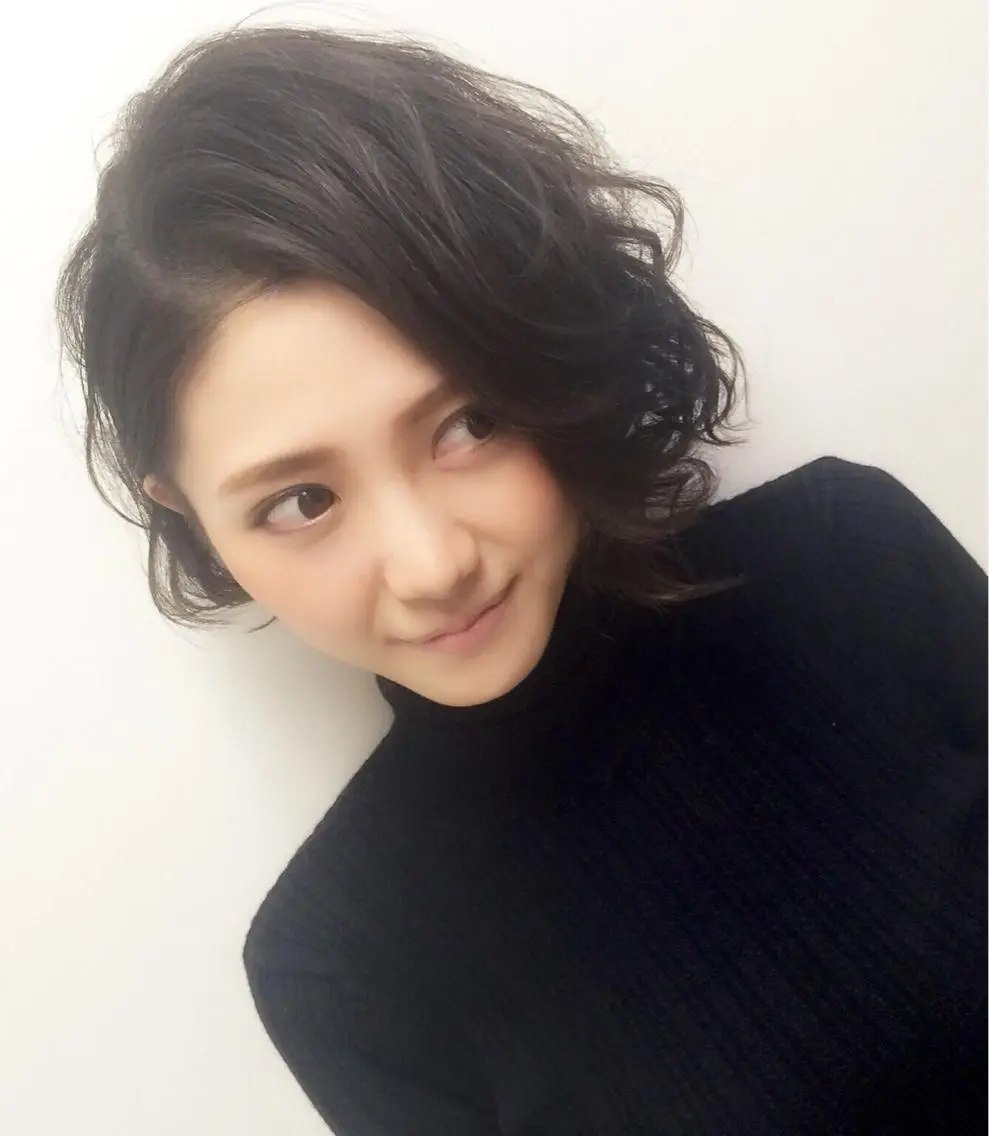 ミディアム カラー パーマ ヘアアレンジ ネイル マツエク・マツパ 吉川 宙翔のヘアスタイル