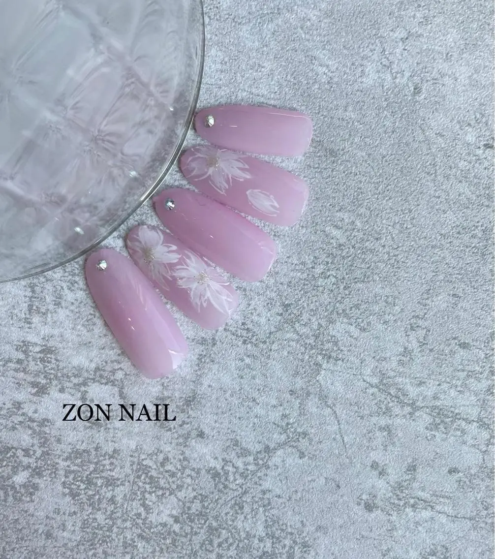 ネイル ZON NAIL 鹿嶋のネイルデザイン