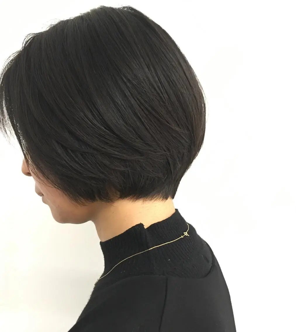 ショート カット 松岡 俊輔のヘアスタイル