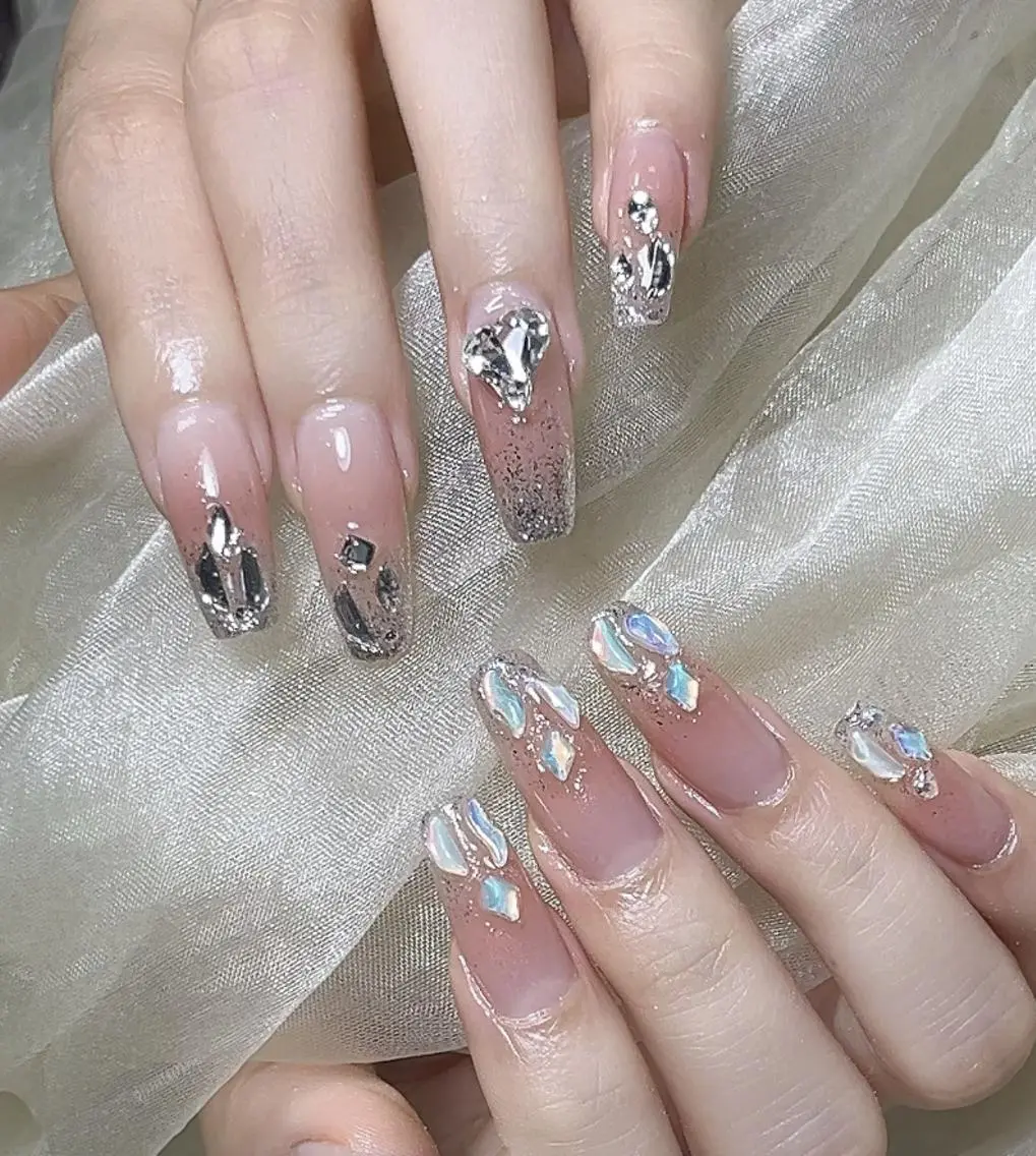 ネイル ハンドネイル Pure&Rich Nailのネイルデザイン