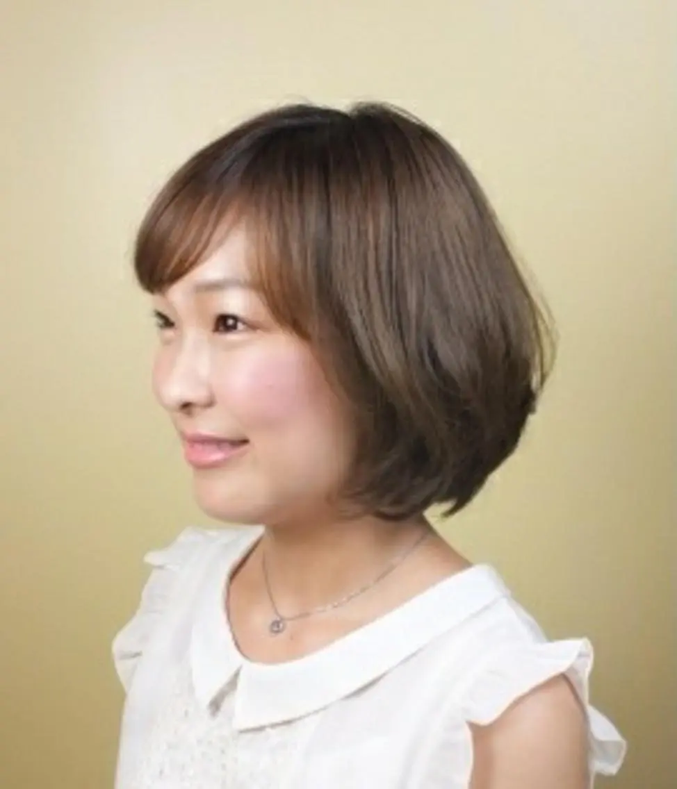 ミディアム パーマ カラー 知念 香トータル ビューティー🌷のヘアスタイル