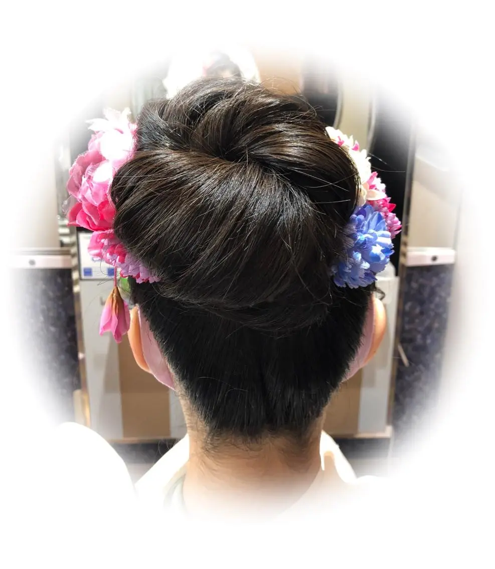 ヘアアレンジ 成人式 卒業式のヘアスタイル ヘアセット HempBeauty 浅野アサミのヘアスタイル