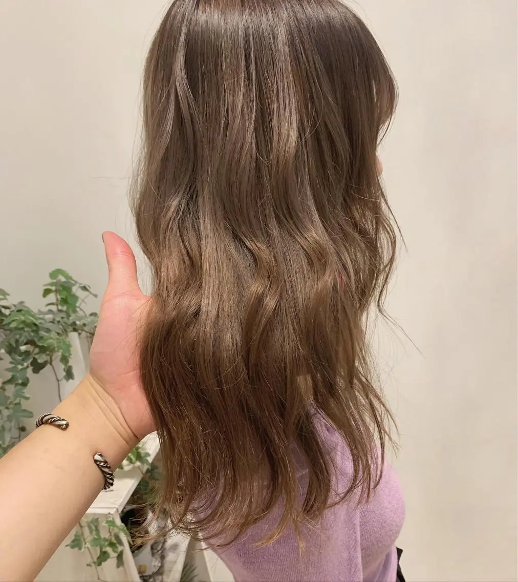 カラー 塚本 征也のヘアスタイル