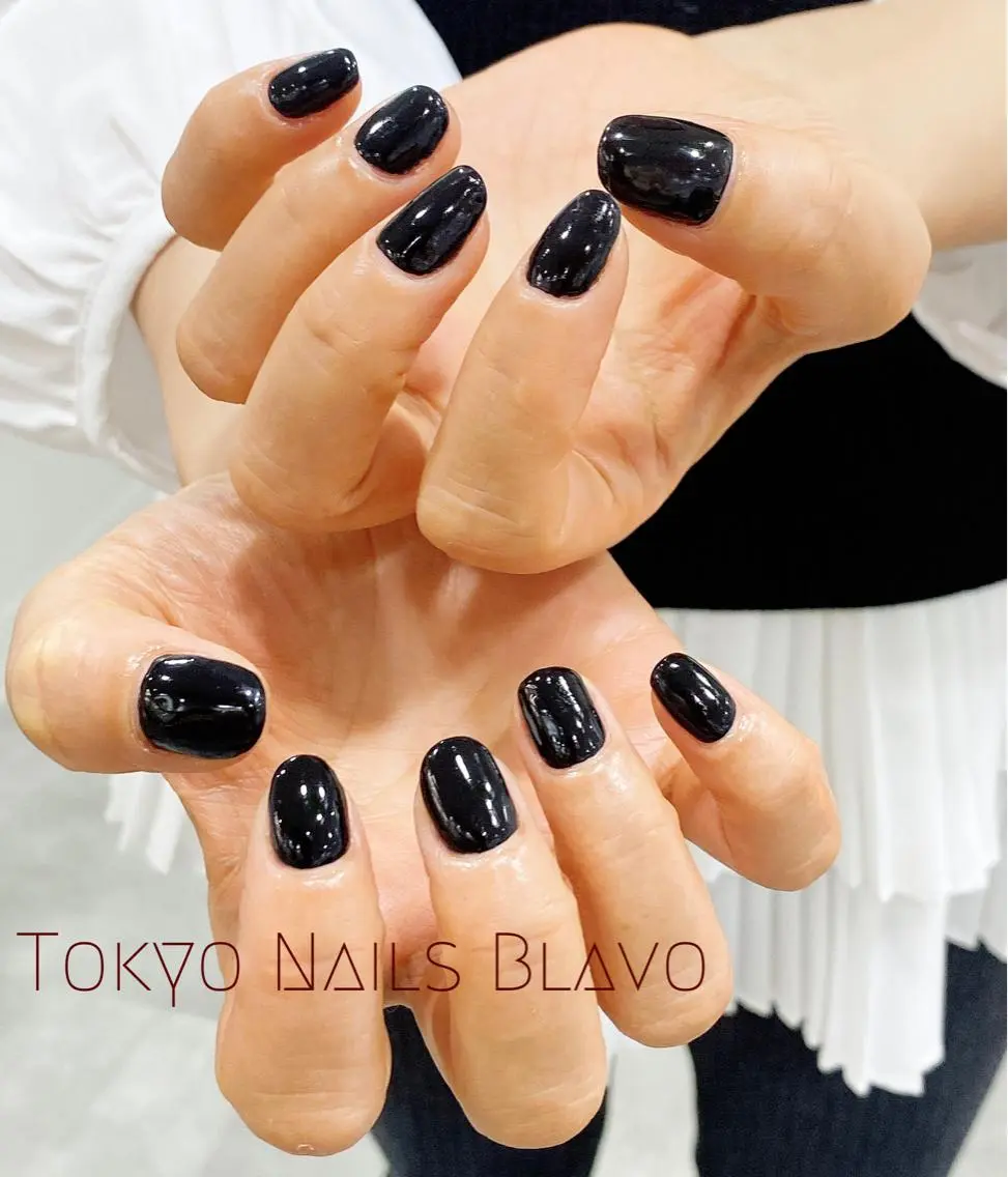 ネイル ワンカラーネイル T.N.B 山本陽子のネイルデザイン
