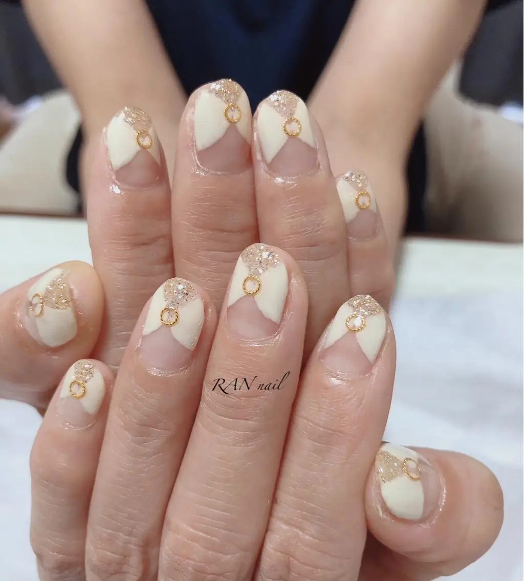 ネイル フットネイル フレンチネイル ゴールド オフィスネイル ブライダルネイル ハンドネイル フットネイル RAN nailのネイルデザイン