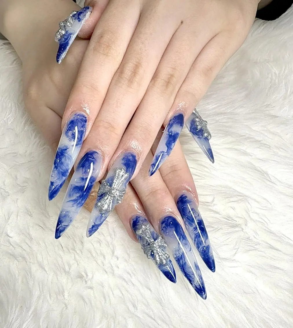 ネイル ブルー nail salon Ellisのネイルデザイン