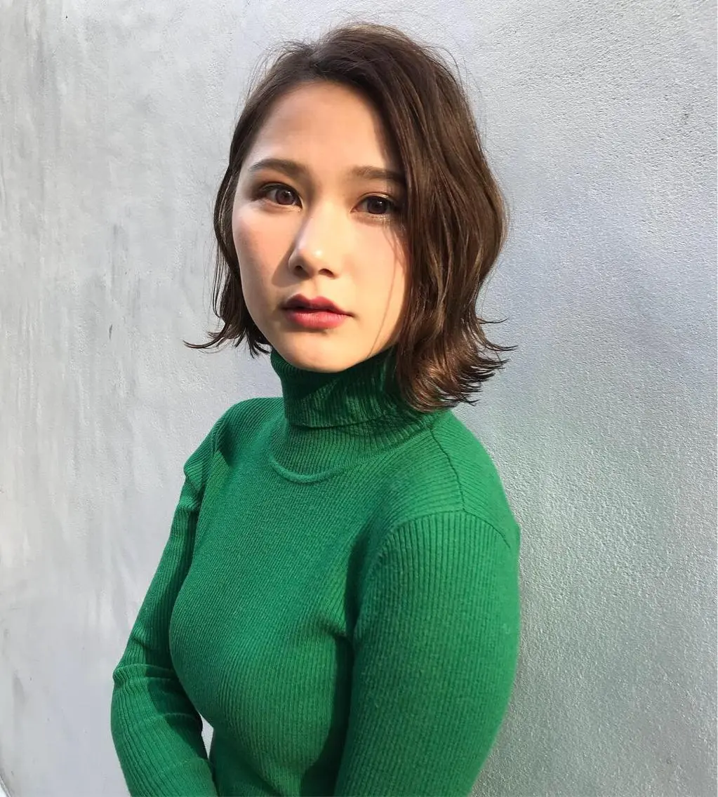 ミディアム カラー 寺山 佳貴のヘアスタイル