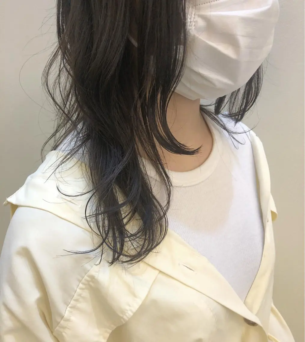 セミロング カット ヘアカラー トリートメント 透明感・艶カラー/ 坂田友梨奈のヘアスタイル