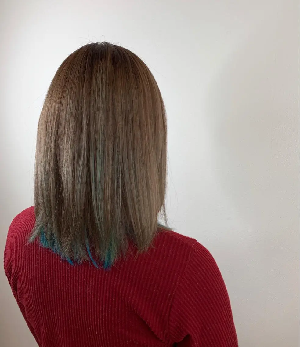 ミディアム カラー ブルーカラー インナーカラー 髪質改善特化 サロン✨代表HIROのヘアスタイル