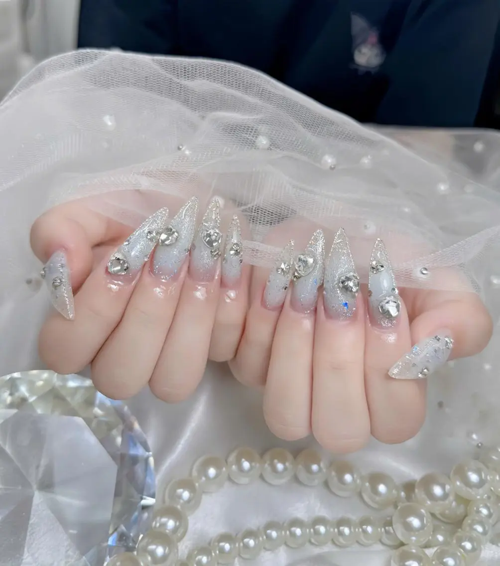 ネイル ハンドネイル Nova Nailのネイルデザイン