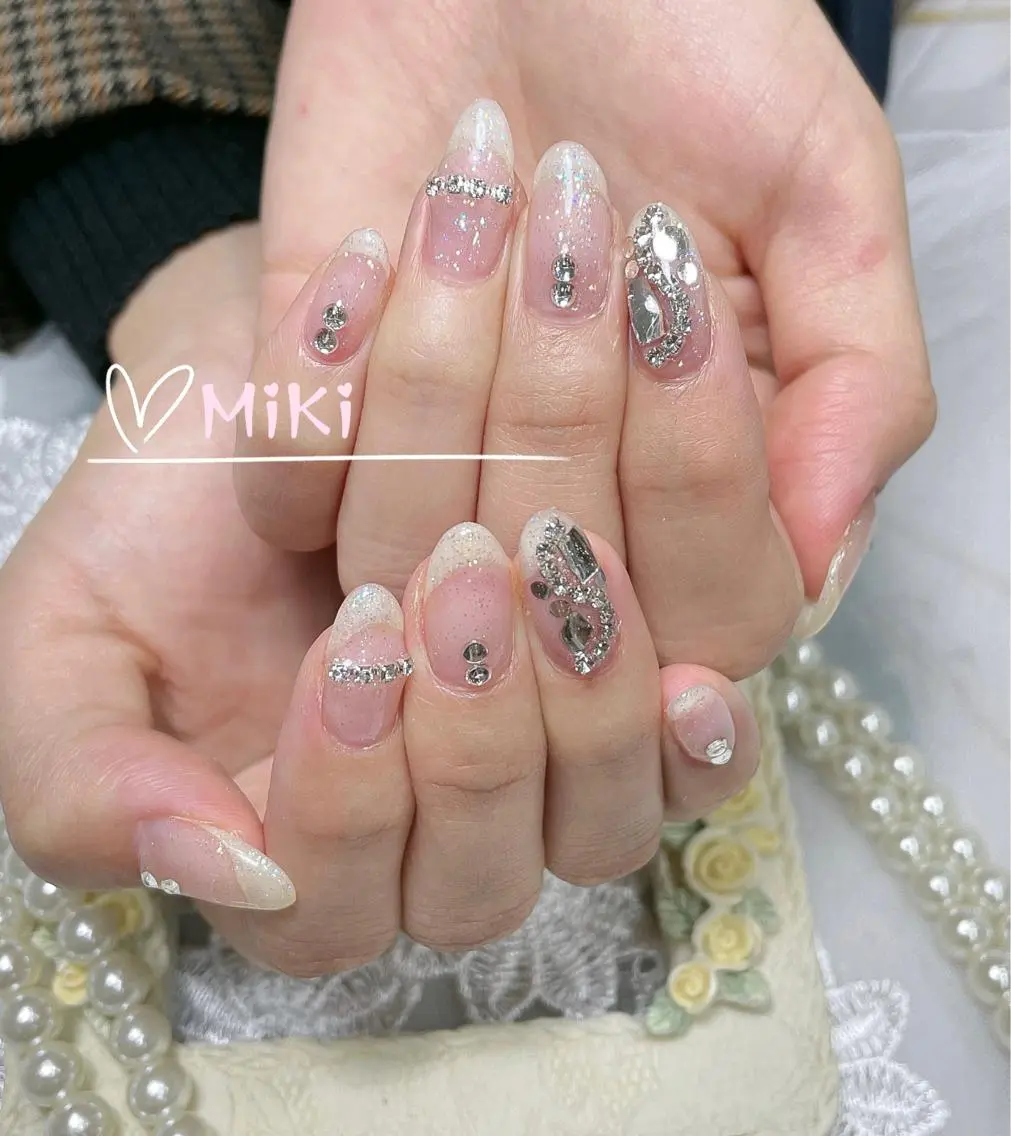 ネイル ハンドネイル ハンドケア 🦋 MiKi 🦋 ネイルサロンのネイルデザイン