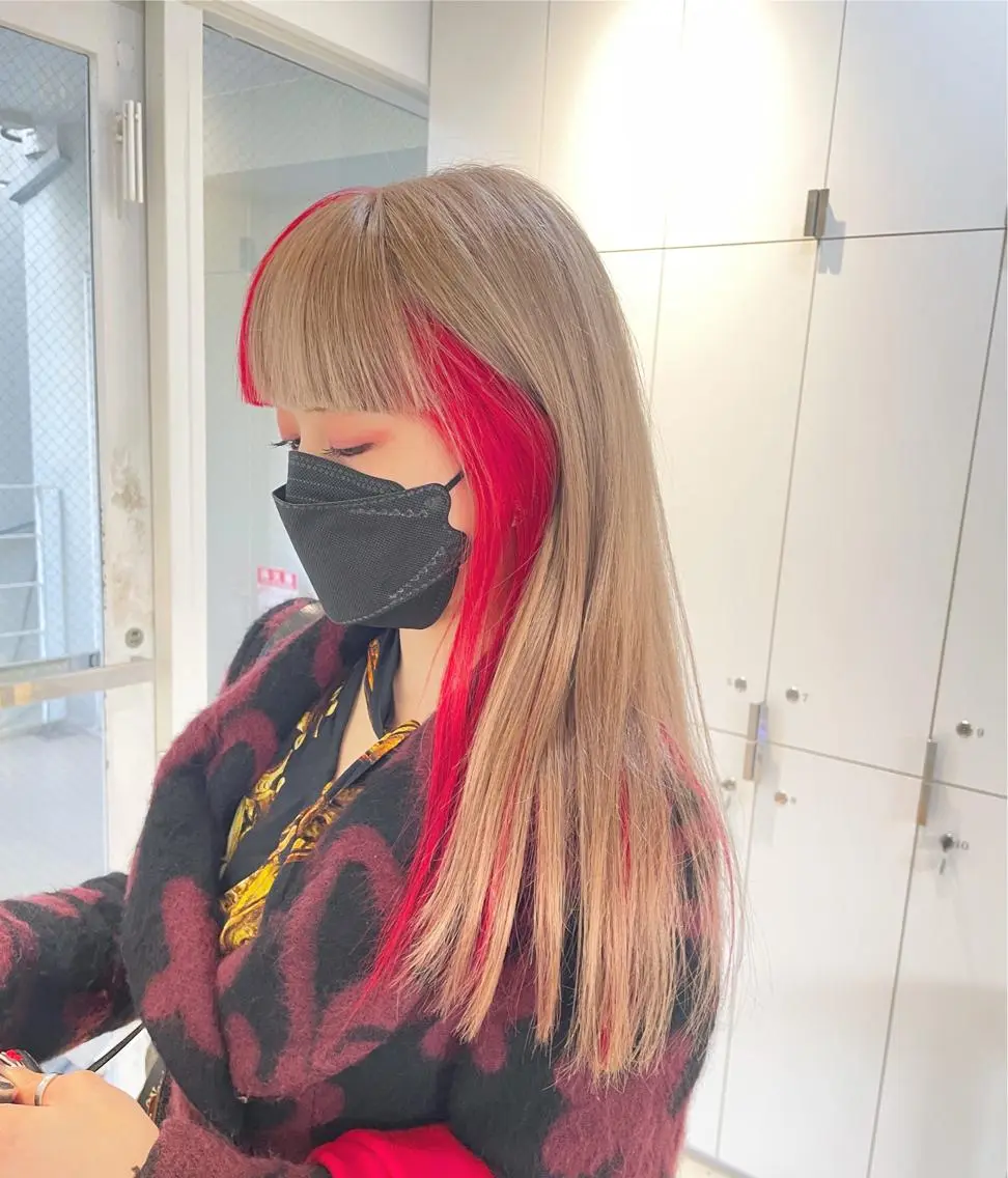ロング カラー ヘアアレンジ ベージュカラー ブロンド ブロンドベージュ レッドカラー ヘアカラー トリートメント ヘッドスパ ヘアセット 艶カラー✨縮毛矯正✨ 翁長孝輔のヘアスタイル