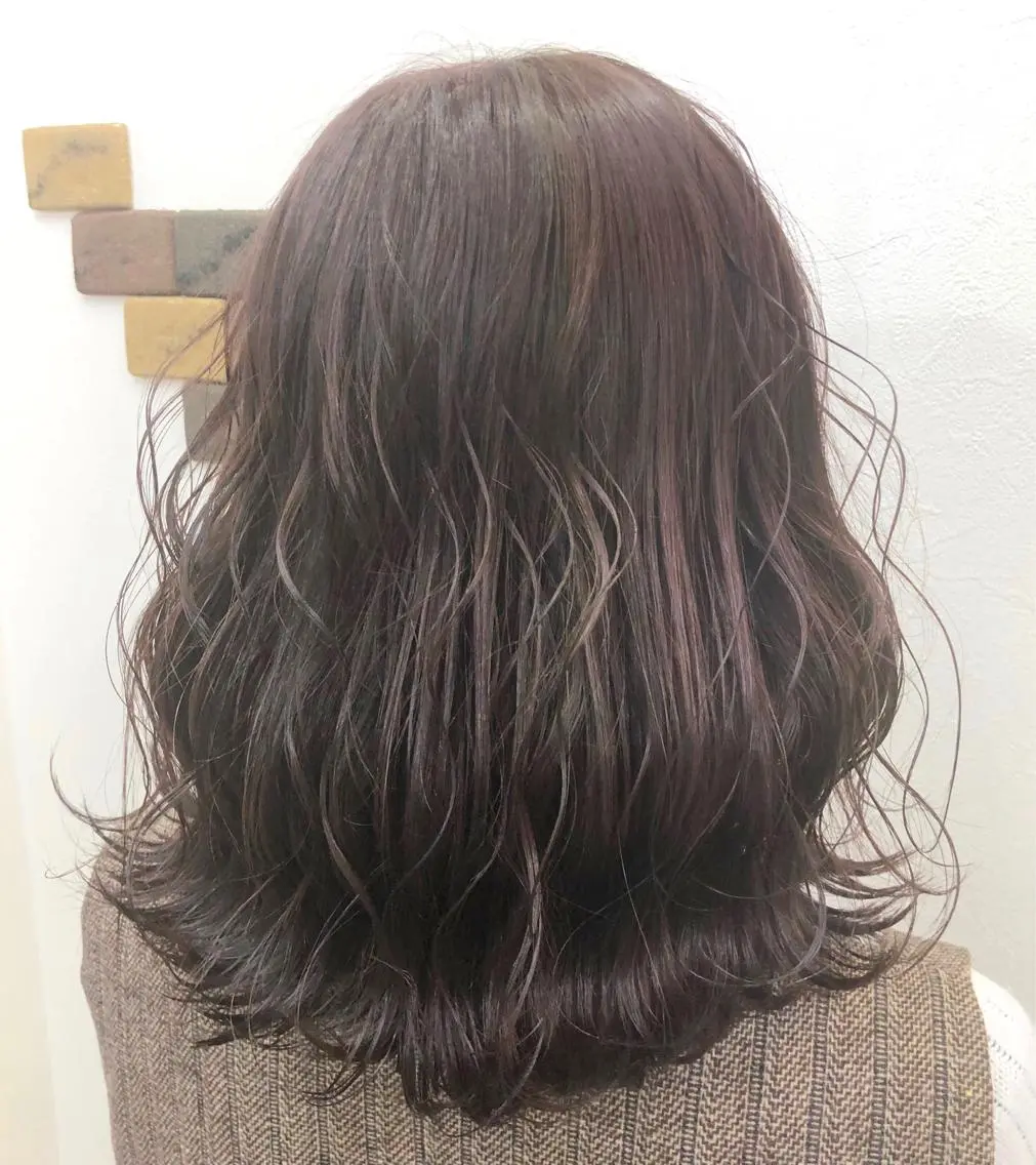 ミディアム ピンクブラウン ヘアカラー トリートメント MAKO ❤️🔥NEXTのヘアスタイル