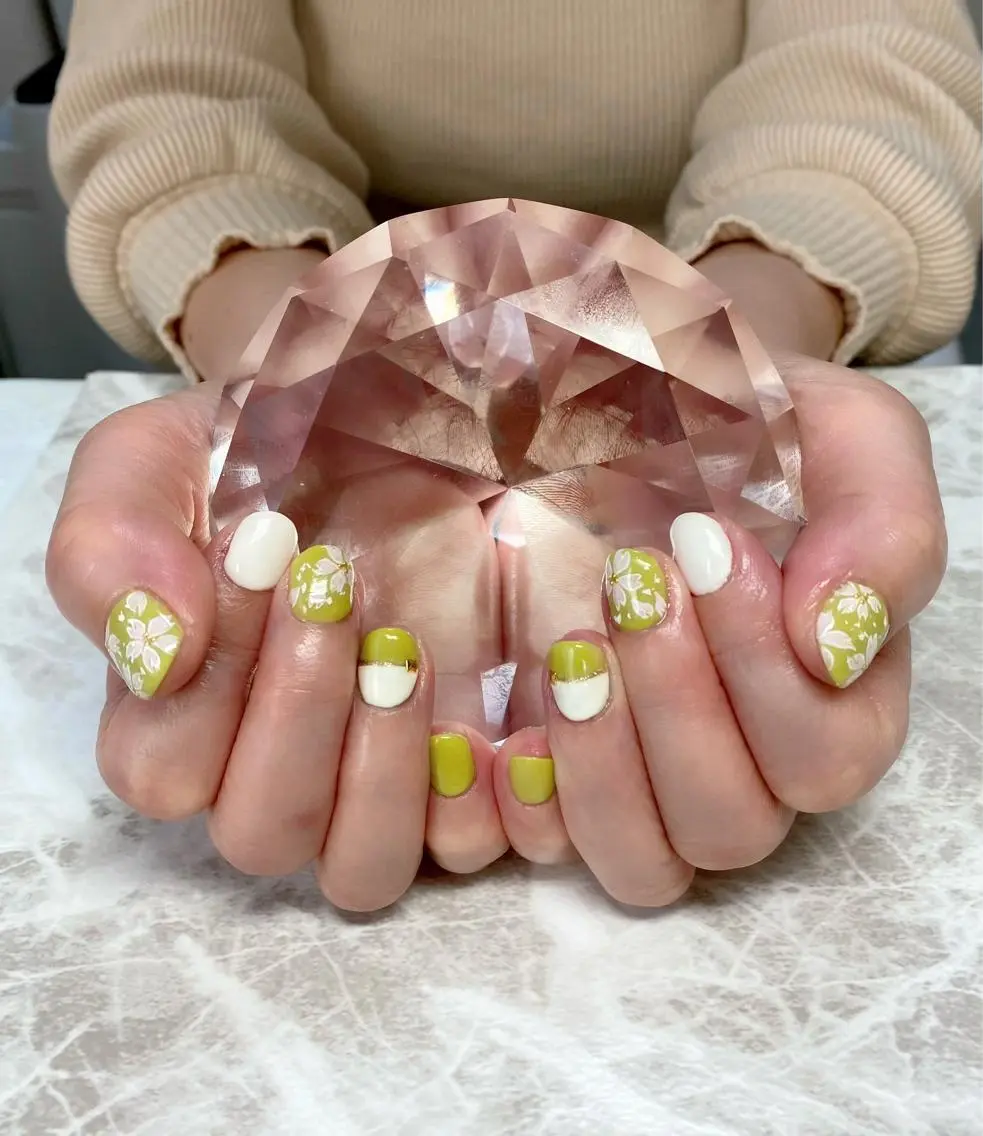 ネイル ハンドネイル ゆぴねいる yupinailのネイルデザイン