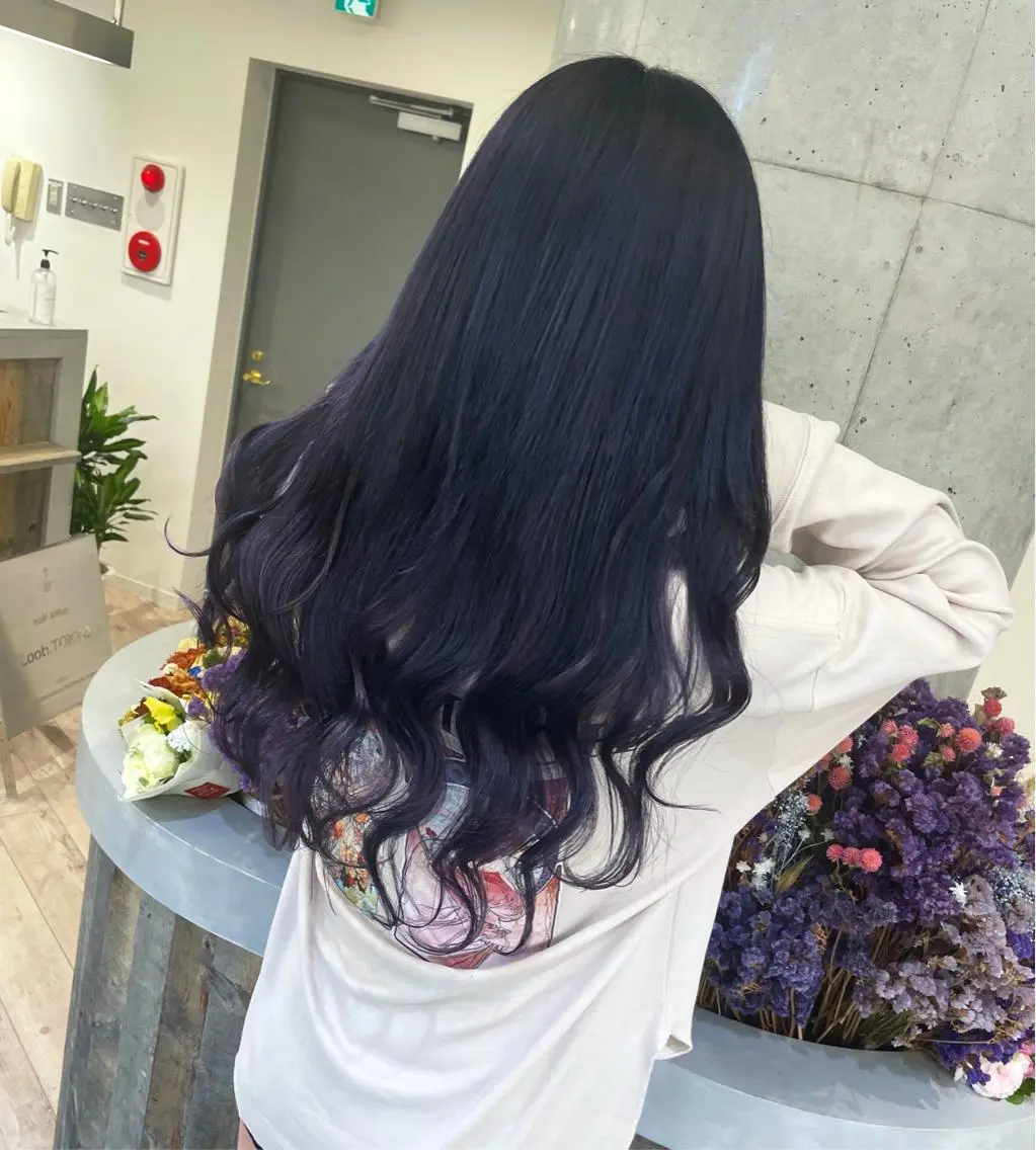 ロング Loob.TOKYO MIYA🌈のヘアスタイル