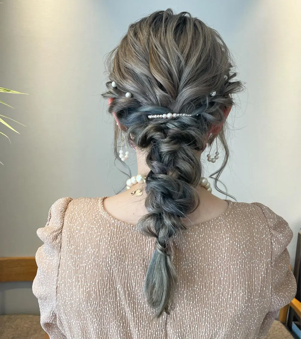 ヘアアレンジ 神谷 亜結美のヘアスタイル
