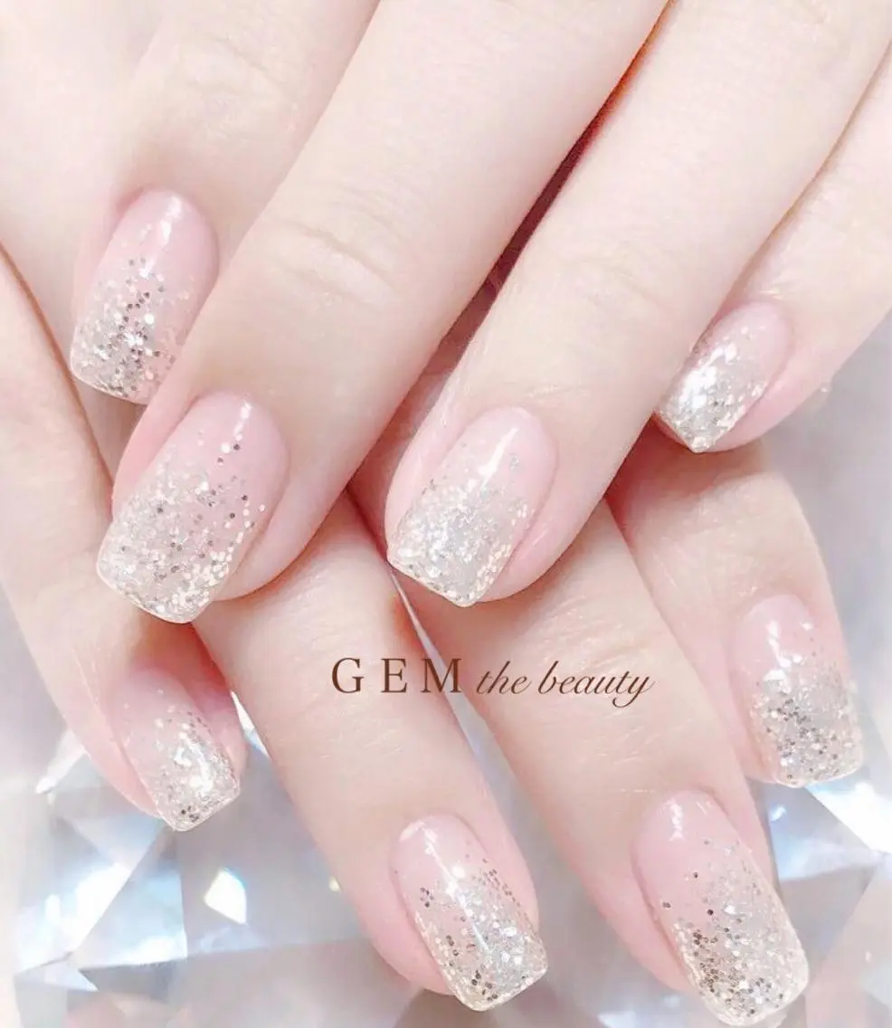 ネイル ジェルネイル グラデーション ラメ(グリッター) ラメグラデーション GEM beautyのマツエク・マツパデザイン