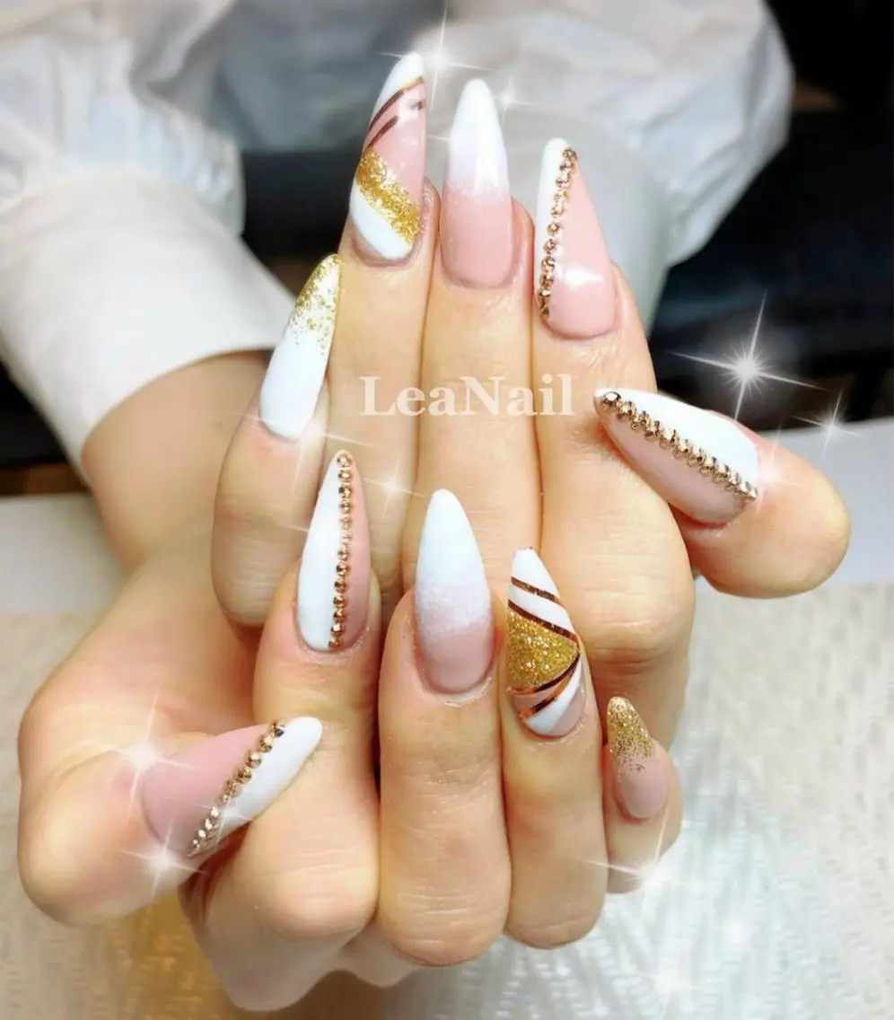 ネイル ロングネイル Lea Nailのネイルデザイン
