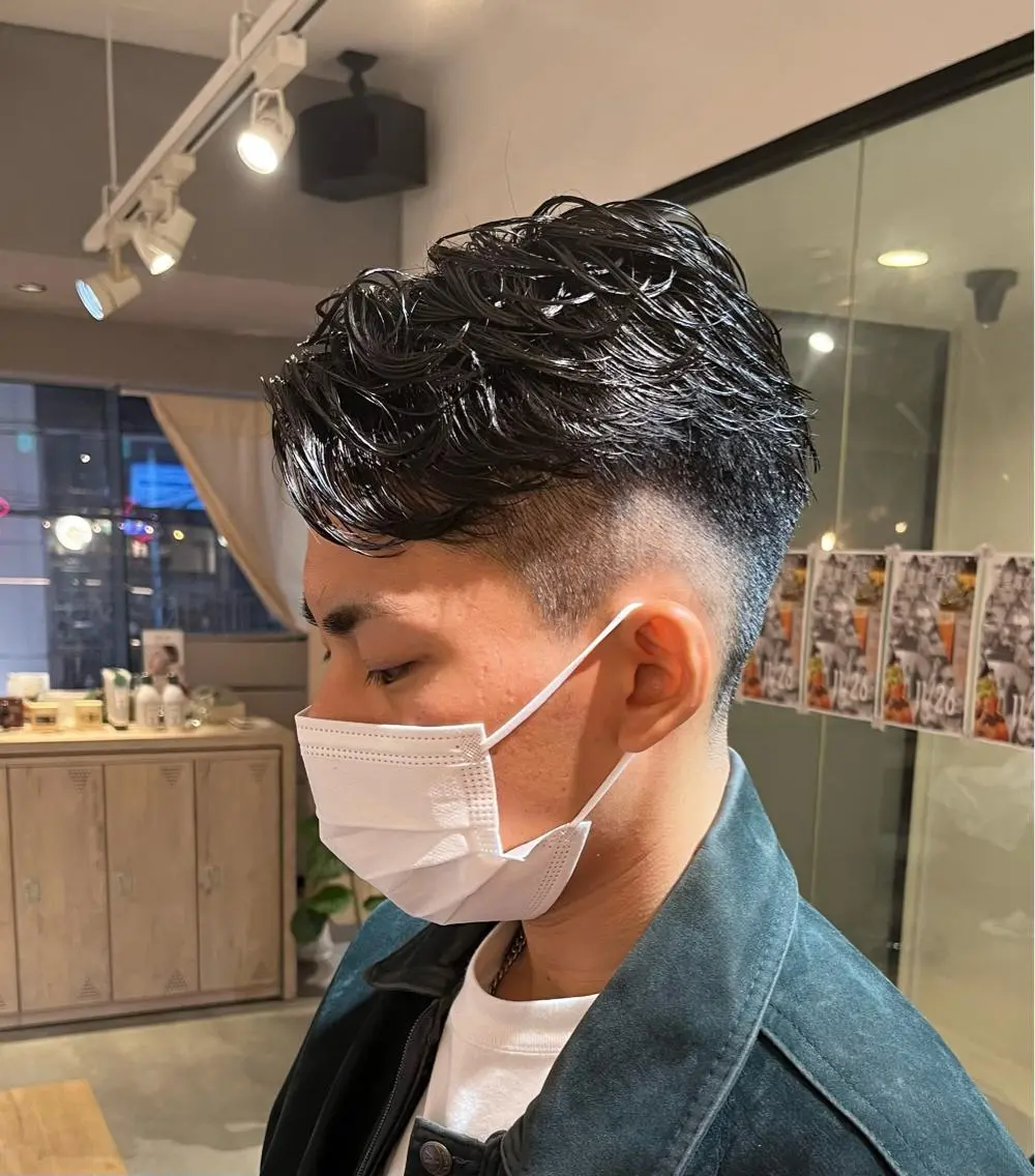 ショート パーマ メンズ カット パーマ SCENEbyRAD helmのヘアスタイル