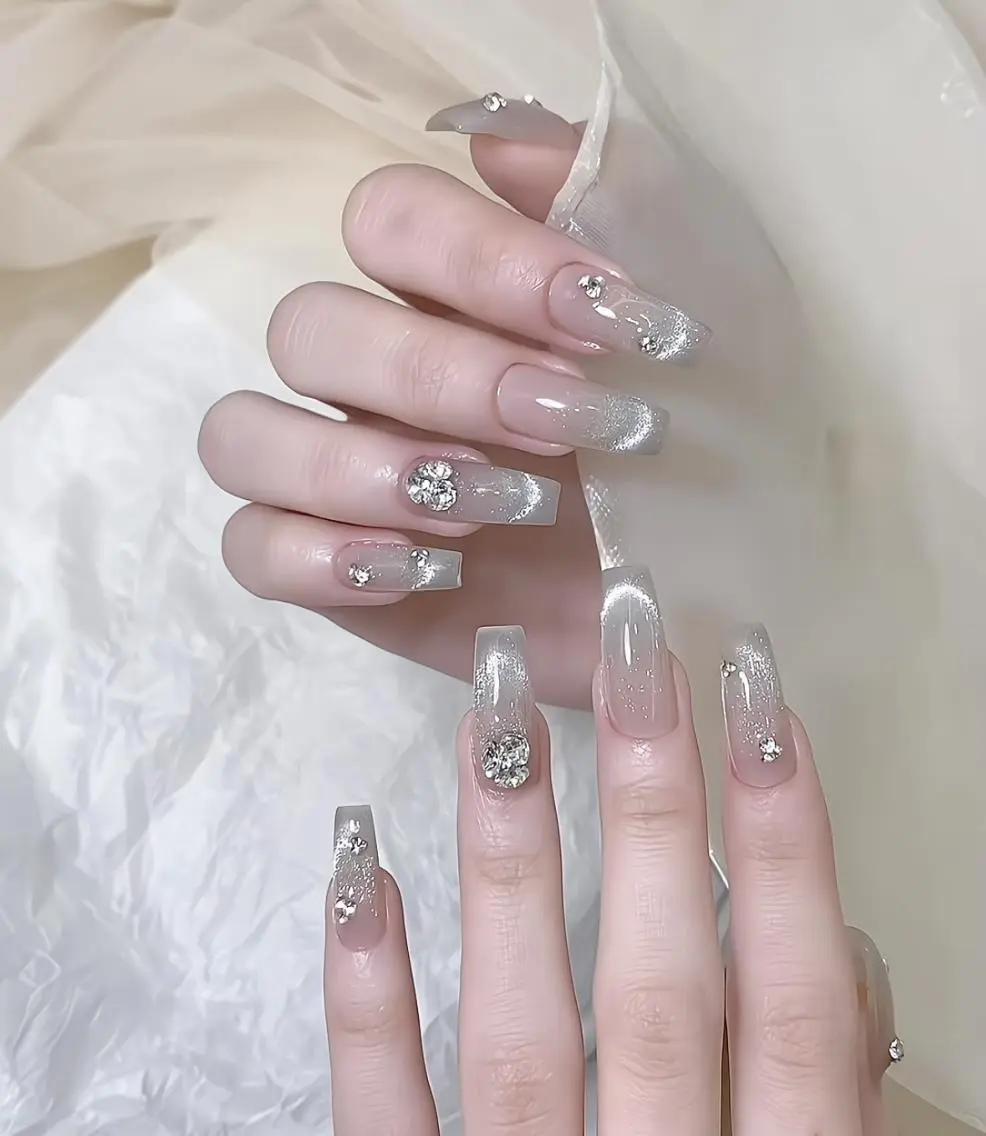 ネイル ハンドネイル エリ🫧 nail池袋東口のネイルデザイン