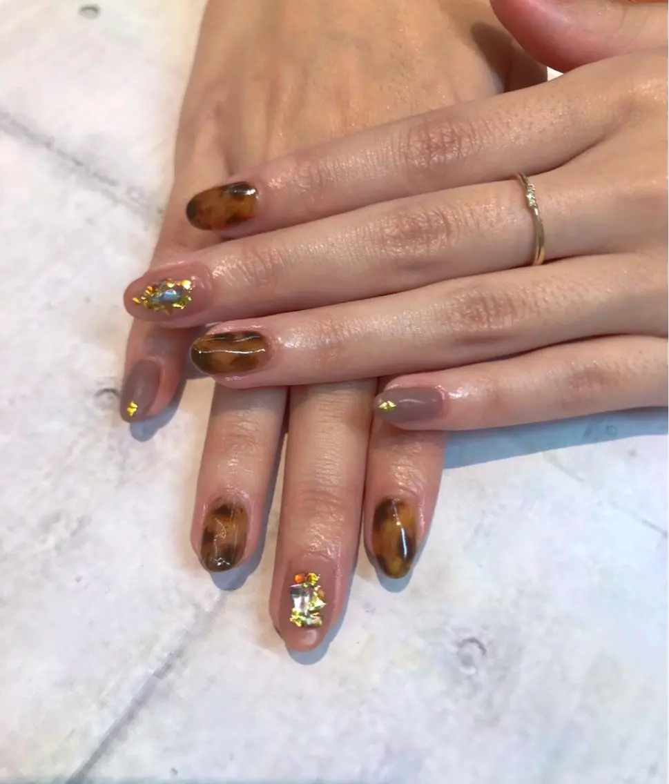 ネイル ハンドネイル 🌿Charme🌿 MAIのネイルデザイン